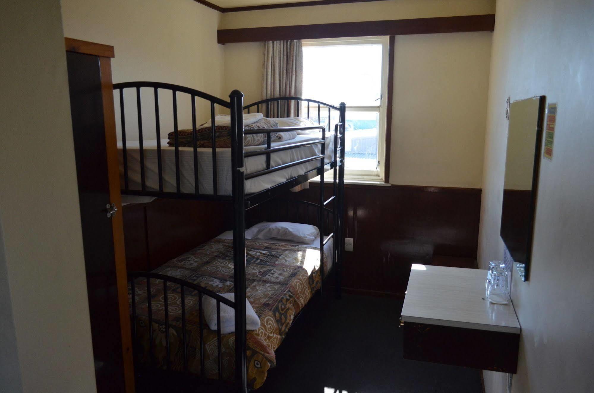 Wakatu Hotel Нельсон Экстерьер фото